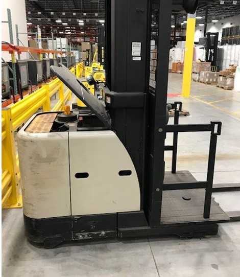 2005 Crown SP3420-30 stock picker, Henrico, VA - ORDER PICKER