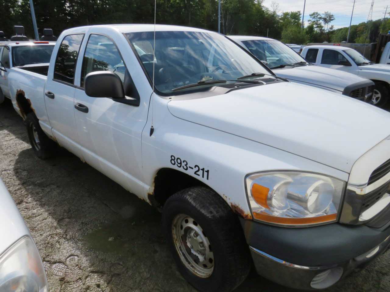 2006 DODGE RAM 1500 4X4 PICKUP TRUCK - HYDRO EXCAVATOR TRUCKS