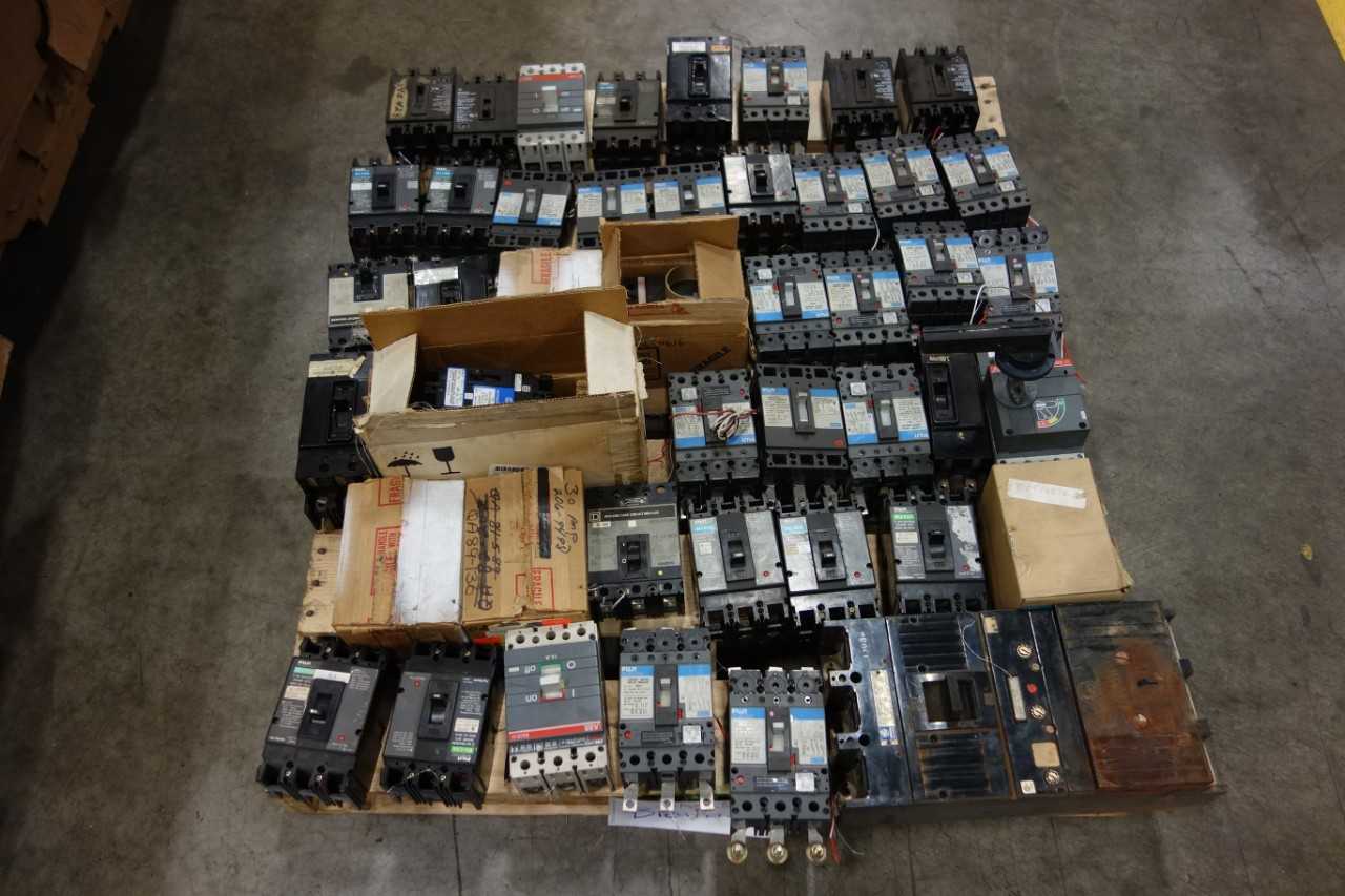 1 PALLET OF ASSORTED MOLDED CASE CIRCUIT BREAKERS- FUJI ELECTRIC, WESTINGHOUSE, ABB - CIRCUIT BREAKERS