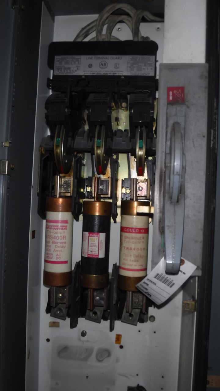 200 HP Allen Bradley MCC Bucket - MOTOR CONTROL CENTERS