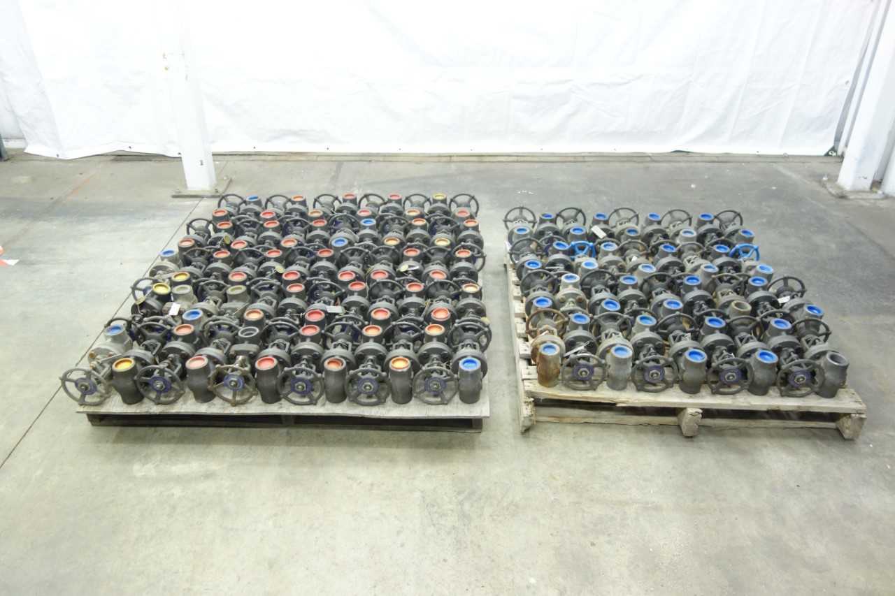 2 PALLETS OF CL800 1-1/2 IN BONNEY FORGE GATE VALVES - VALVES