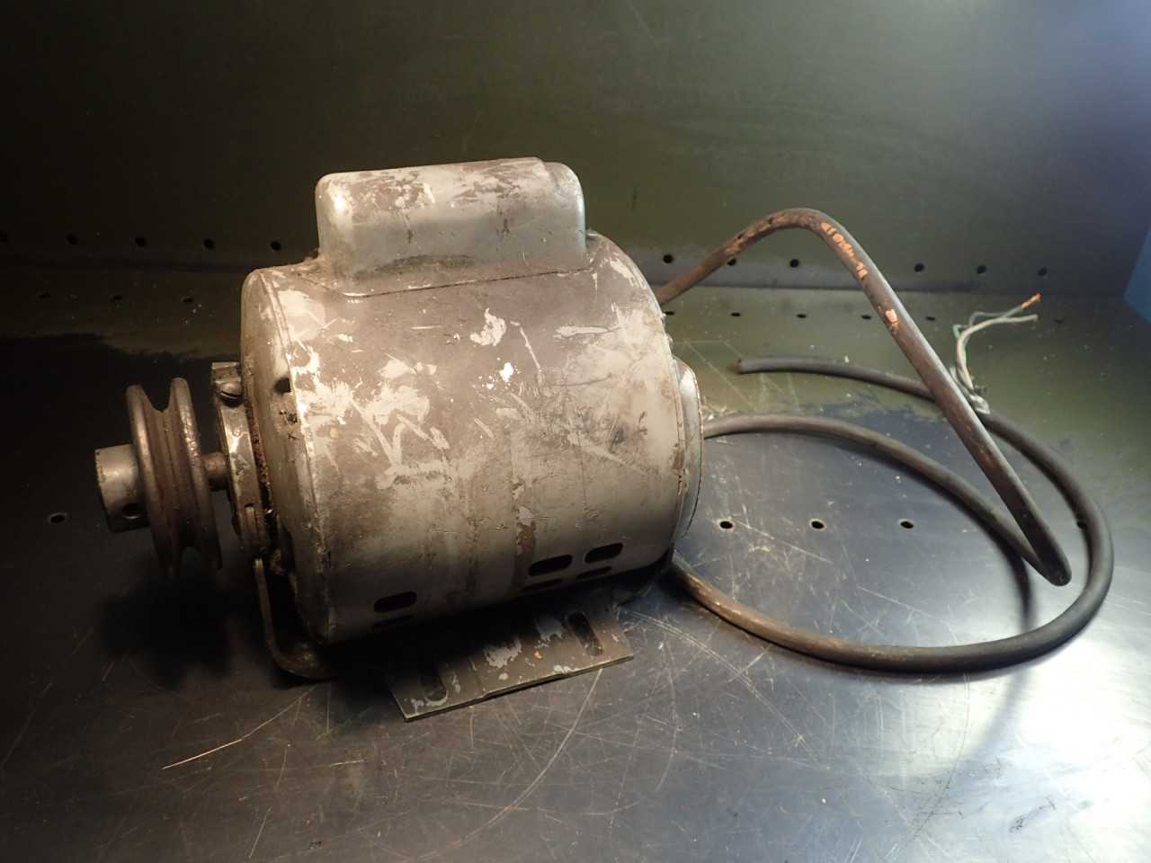 GE 5KC42JG2B 1/3HP Electric Motor: 115/230V, 1ph 5.6/2.8A fr.56 3-1/4" OD Pulley - ELECTRIC MOTORS