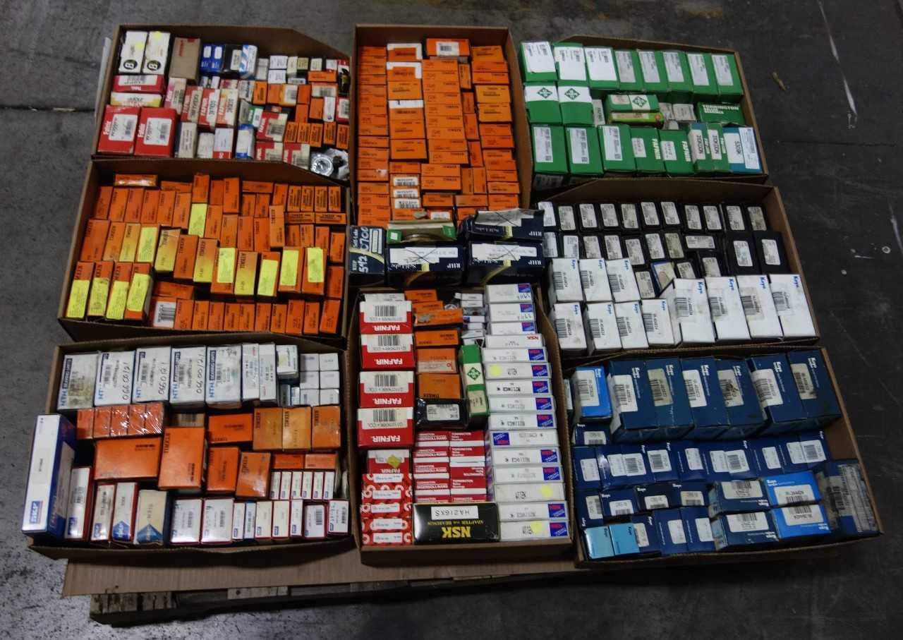 PALLET OF ASSORTED BEARINGS - BEARINGS