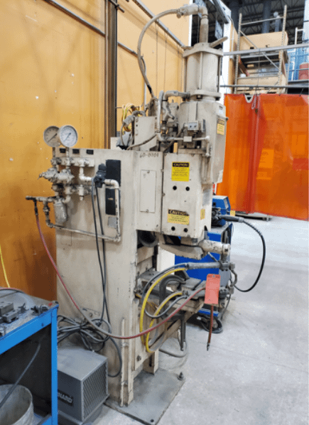 Taylor ENG-12100 Welder - WELDING EQUIPMENT
