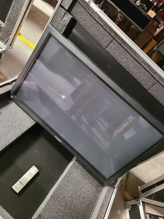 The Panasonic TH-50PF11UK is a 42" plasma display - MISCELLANEOUS