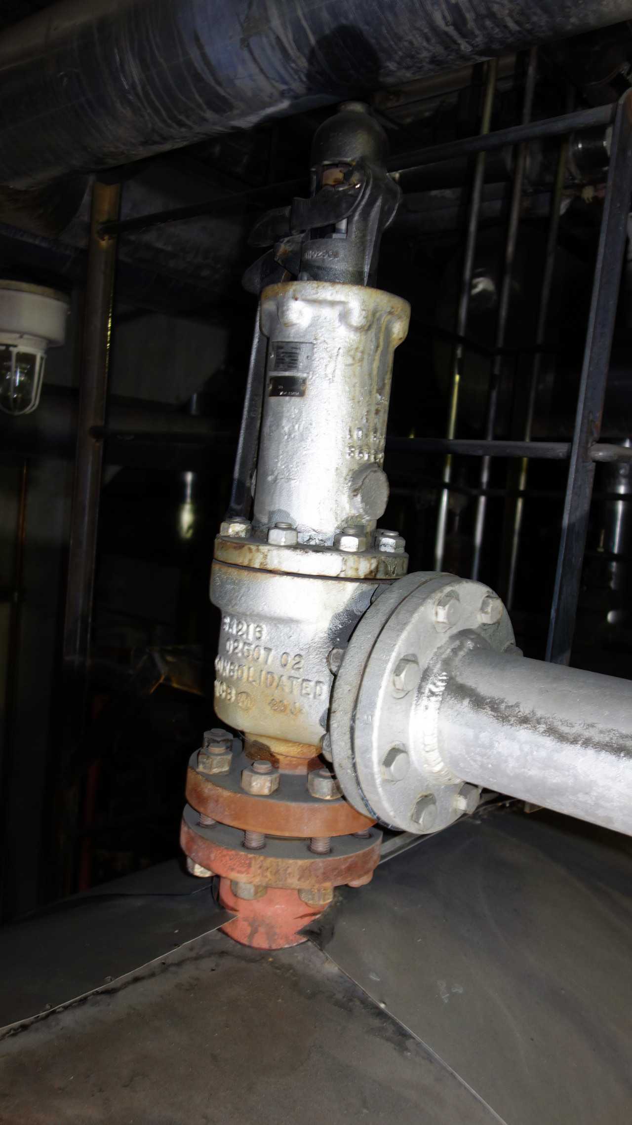 LOT OF 2 CONSOLIDATED RELIEF VALVES 3IN - RELIEF VALVE