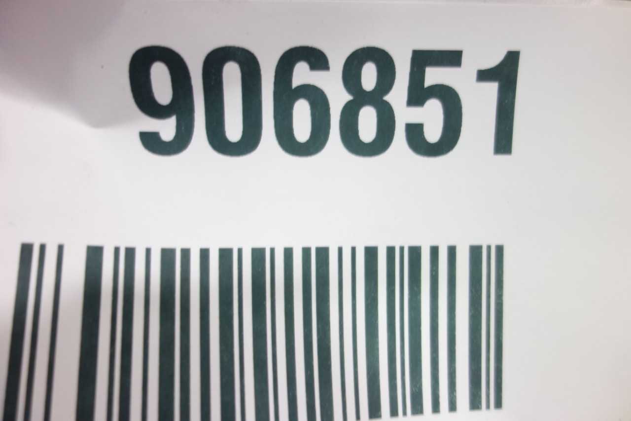 1 PALLET OF NEW KF VALVES 16IN HANDLE 1-1/4IN X 5/8IN THROUGH HOLE STEEL - VALVES
