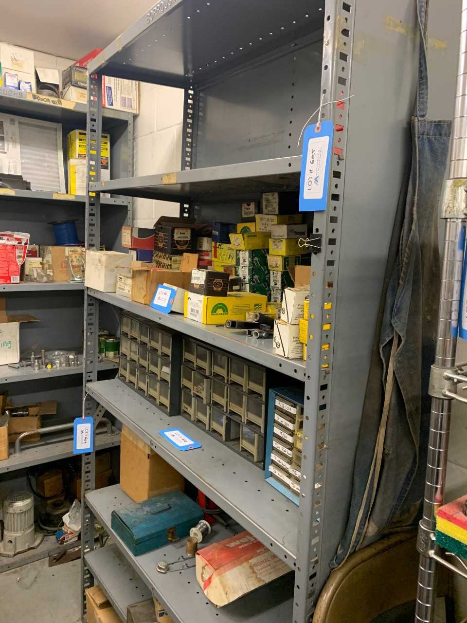 Shelving Unit, No Contents - SHELVING