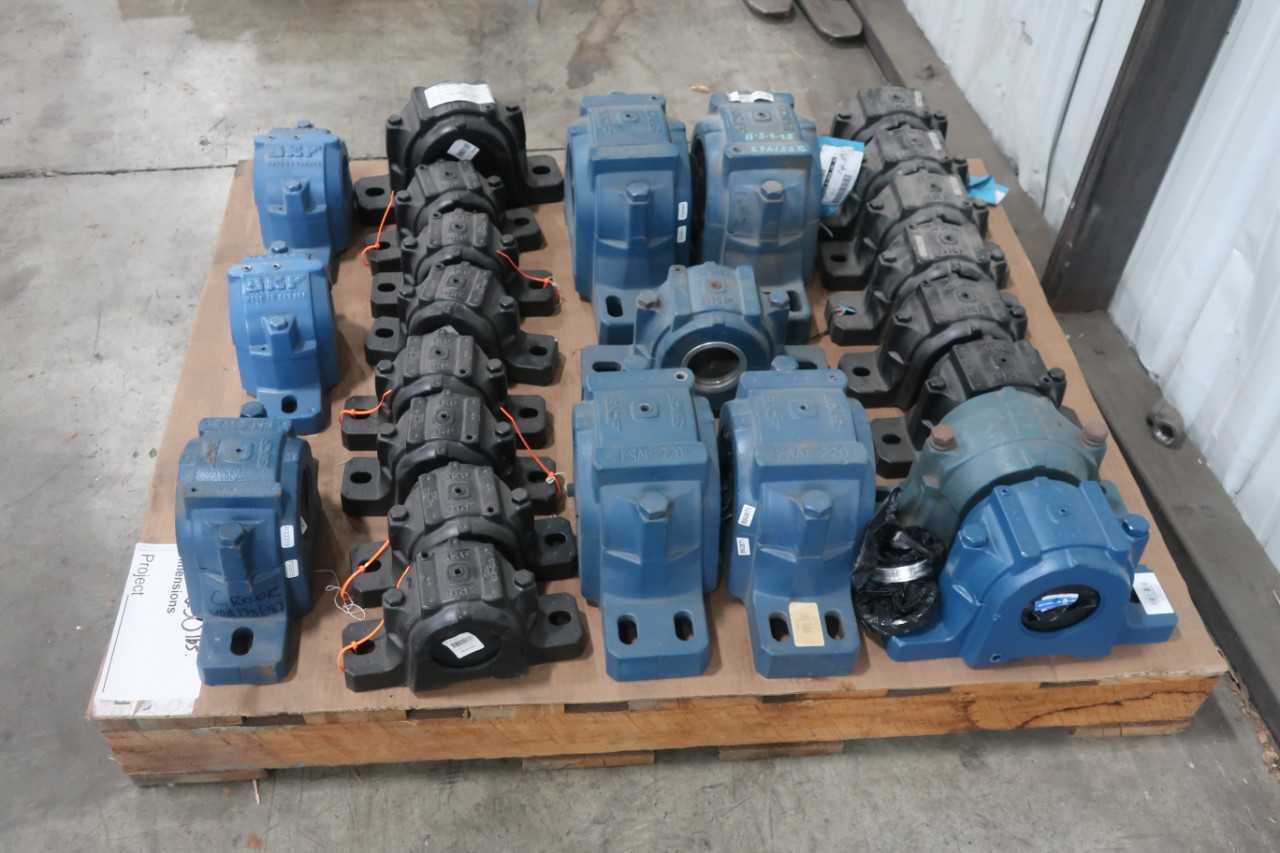PALLET OF ASSORTED SKF SPLITCASE PILLOW BLOCK BEARING HOUSEINGS - BEARINGS
