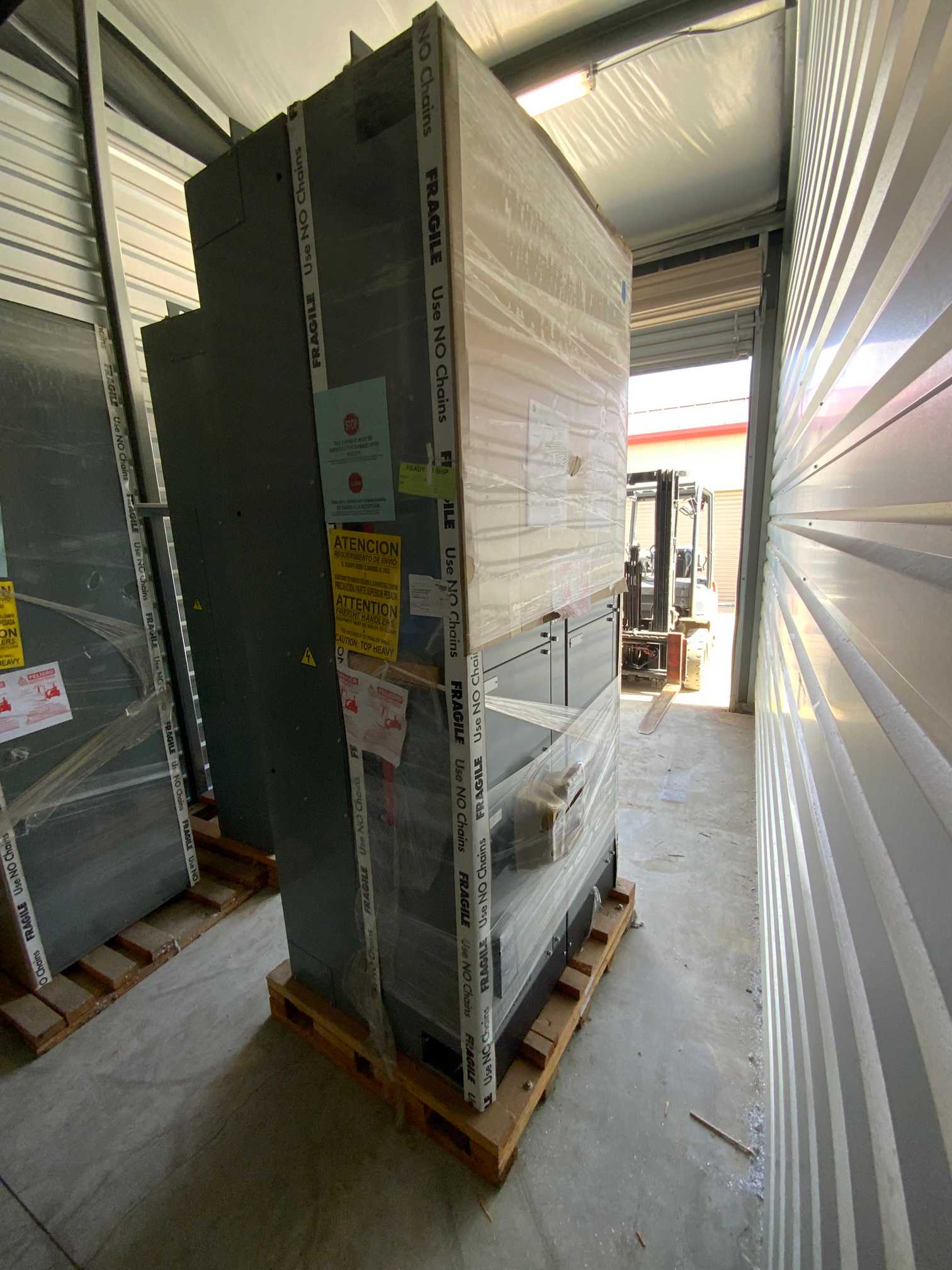 New 2022 Allen-Bradley Motor Control Cabinet Centerline 2100 (#4) - AUTOMATION & CONTROLS