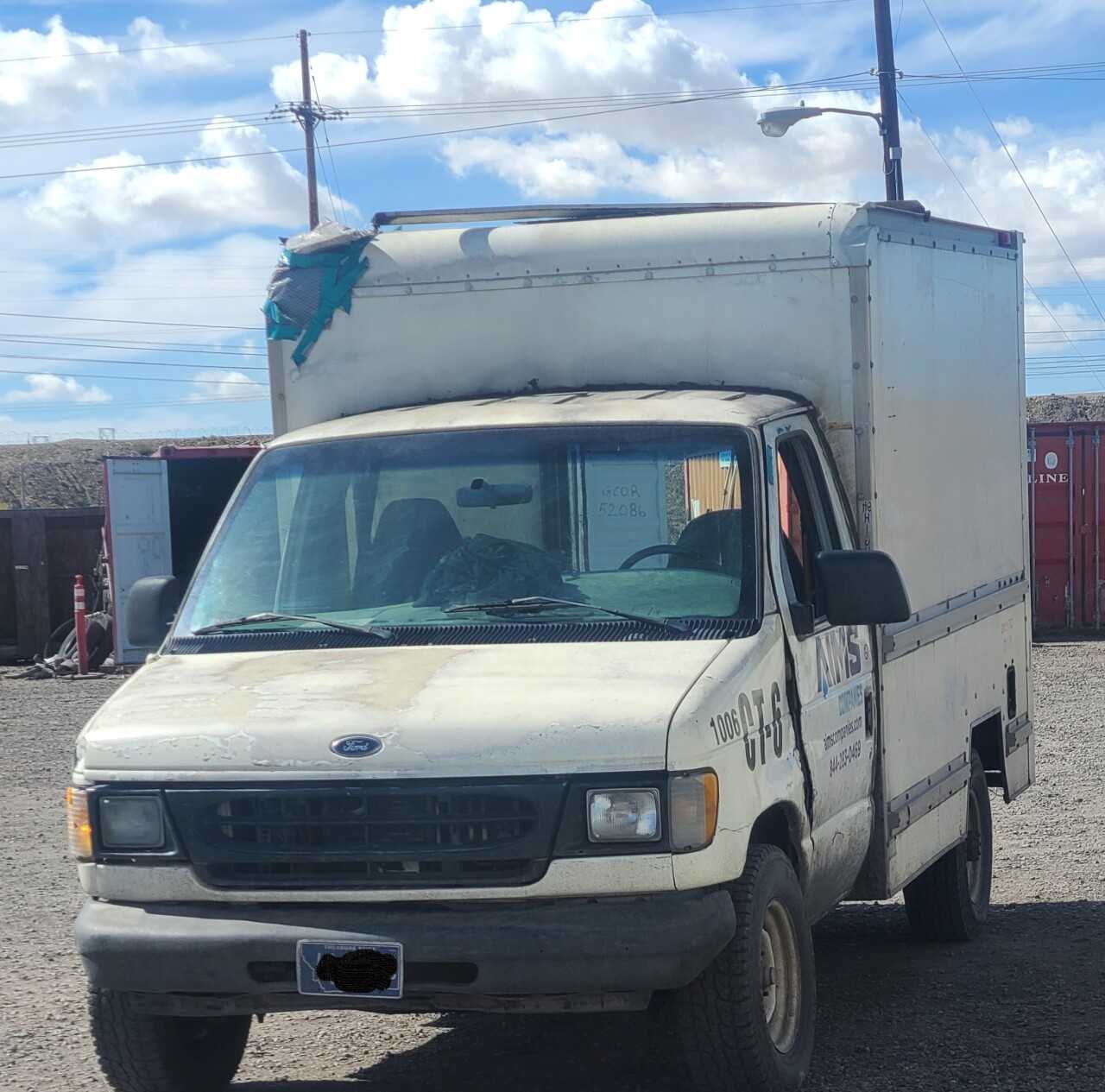 1999 Ford E350 - BUSES