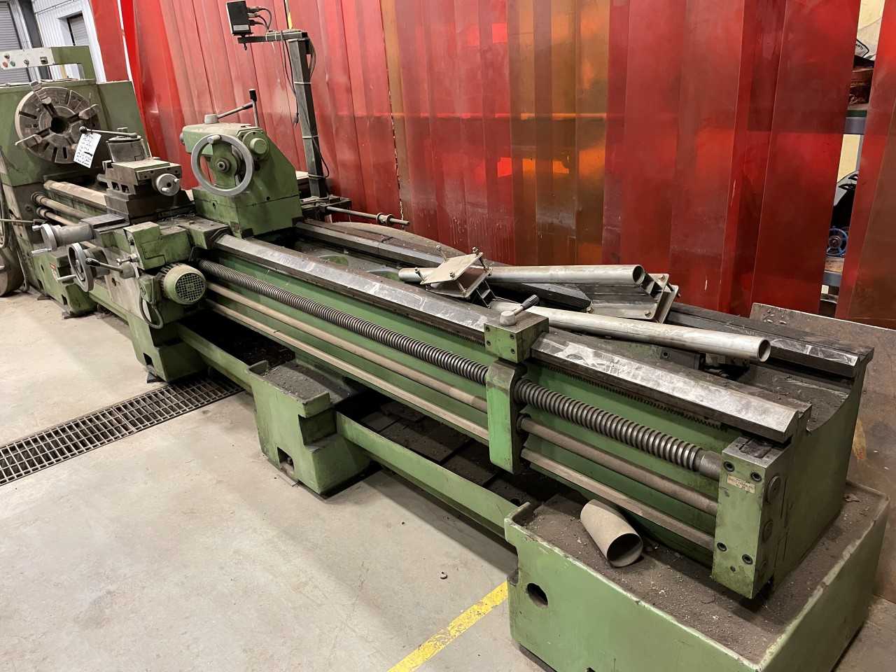SMT Manufacturing Corp Lathe - MACHINING EQUIPMENT
