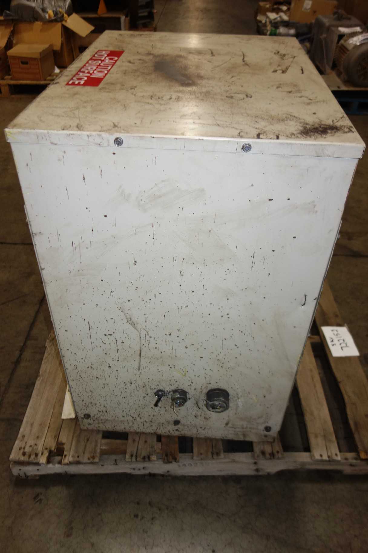 CONTROLLED POWER COMPANY DOUBLE MAGNETIC CONVERSION LINE-INTERACTIVE POWER CONDITIONER 208/240/480V-AC 16.9/15KVA 1PH 5DMZX-15K-8-PI - CONTROL TRANSFORMERS