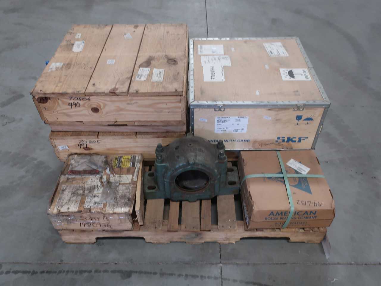 1 PALLET OF ASSORTED BEARINGS - BEARINGS