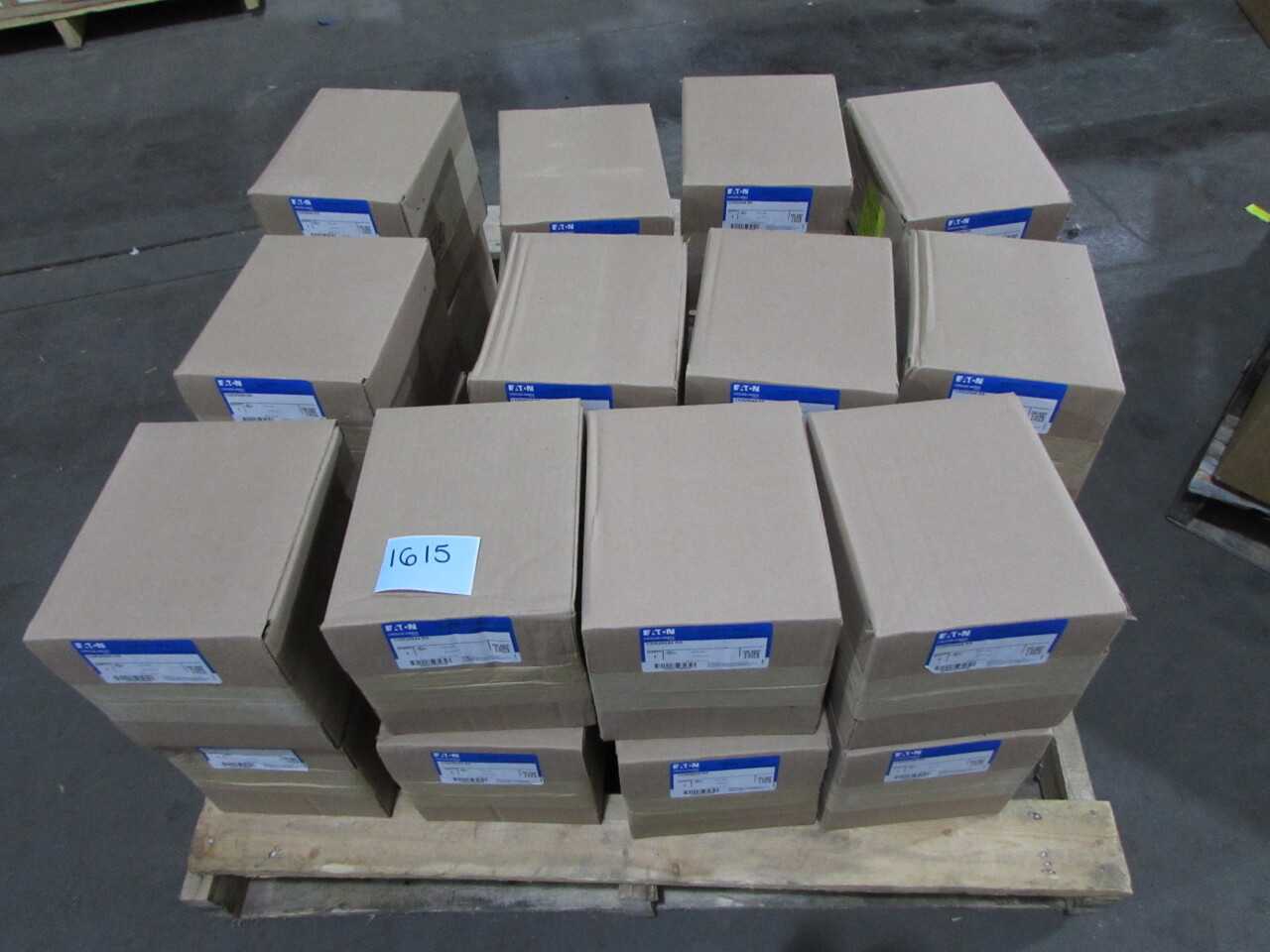 Eaton Receptacles - PLUGS & RECEPTACLES