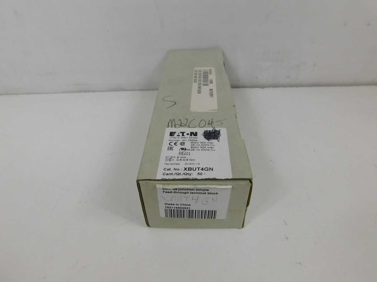 Quantity of 50x XBUT4GN Contacts - VALVES