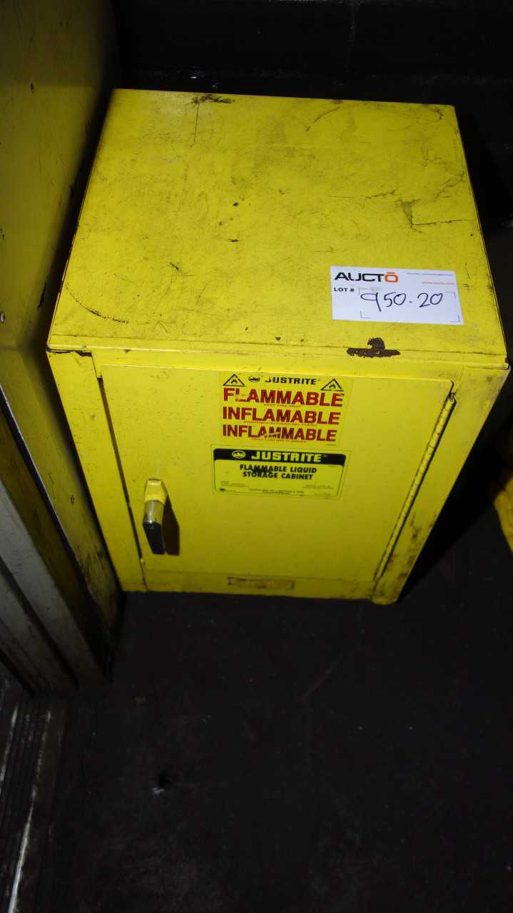 JUSTRITE 25040 4 GAL FLAMMABLE LIQUID STORAGE CABINET - TOOL STORAGE