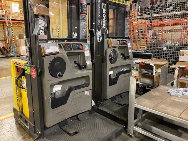 Raymond Order Selector EF 136 - ORDER PICKER