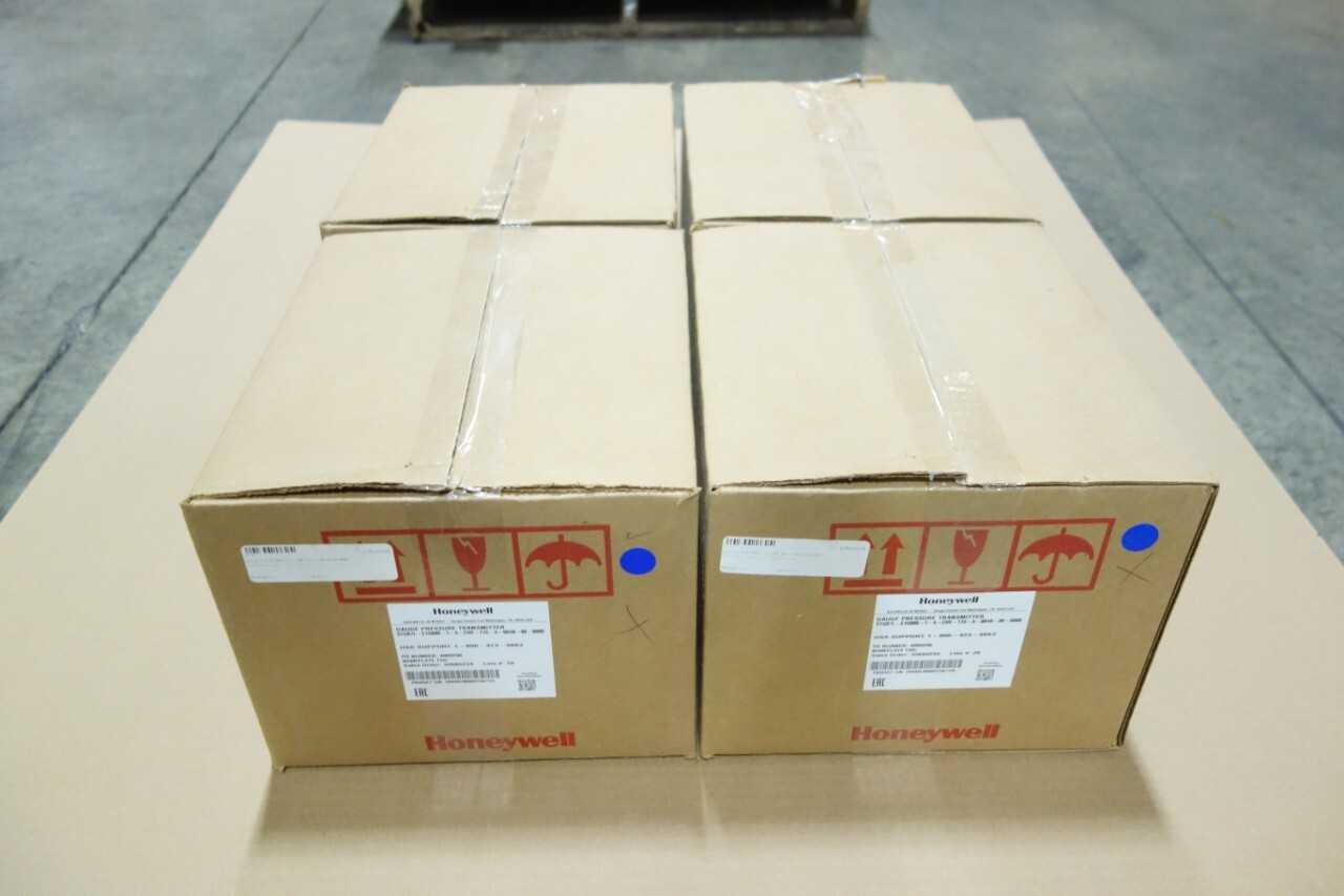 LOT OF 4 HONEYWELL GAUGE PRESSURE TRANSMITTERS - INSTRUMENTATION
