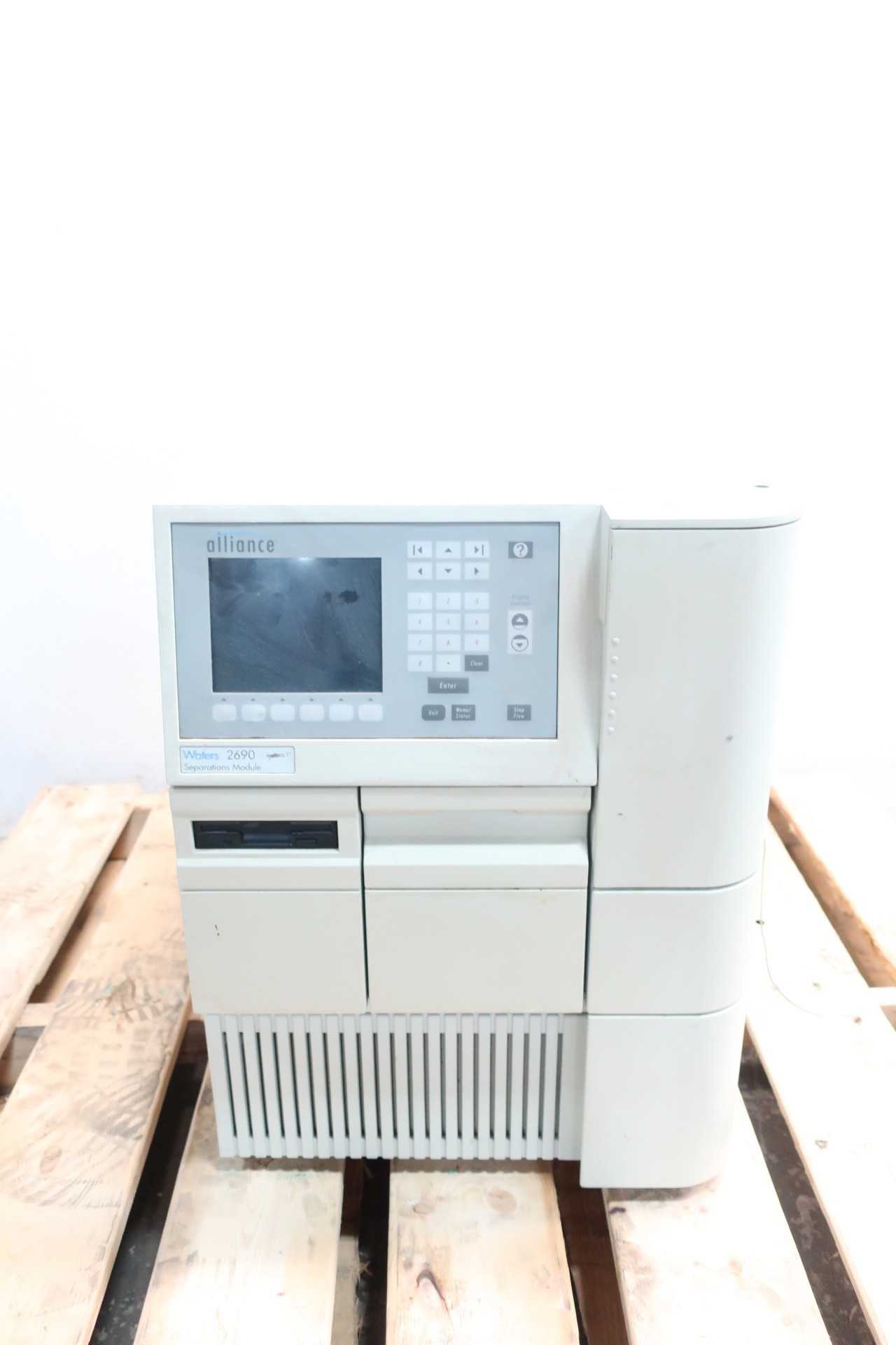 WATERS 2690 WAT270008 ALLIANCE CHROMATOGRAPH SEPARATIONS MODULE 120/240V-AC GAS TRANSMITTERS & ANALYZER - ANALYZER WATERS 2690 WAT270008 ALLIANCE CHROMATOGRAPH SEPARATIONS MODULE 120/240V-AC GAS TRANSMITTERS & ANALYZER - ANALYZER