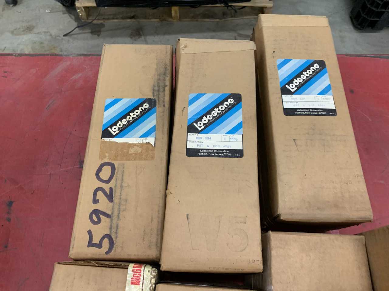 LOT OF 7 NEW LODESTONE PST & ROD ASSEMBLY - ELECTRICAL COMPONENTS