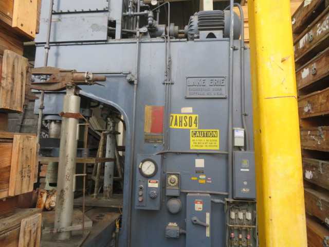 Lake Erie Hydraulic Press - MACHINING EQUIPMENT
