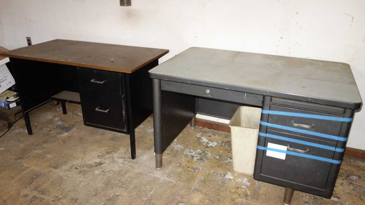 LOT OF 3 ASSORTED OFFICE DESKS, STEEL AND WOOD - PLANT & FACILITY