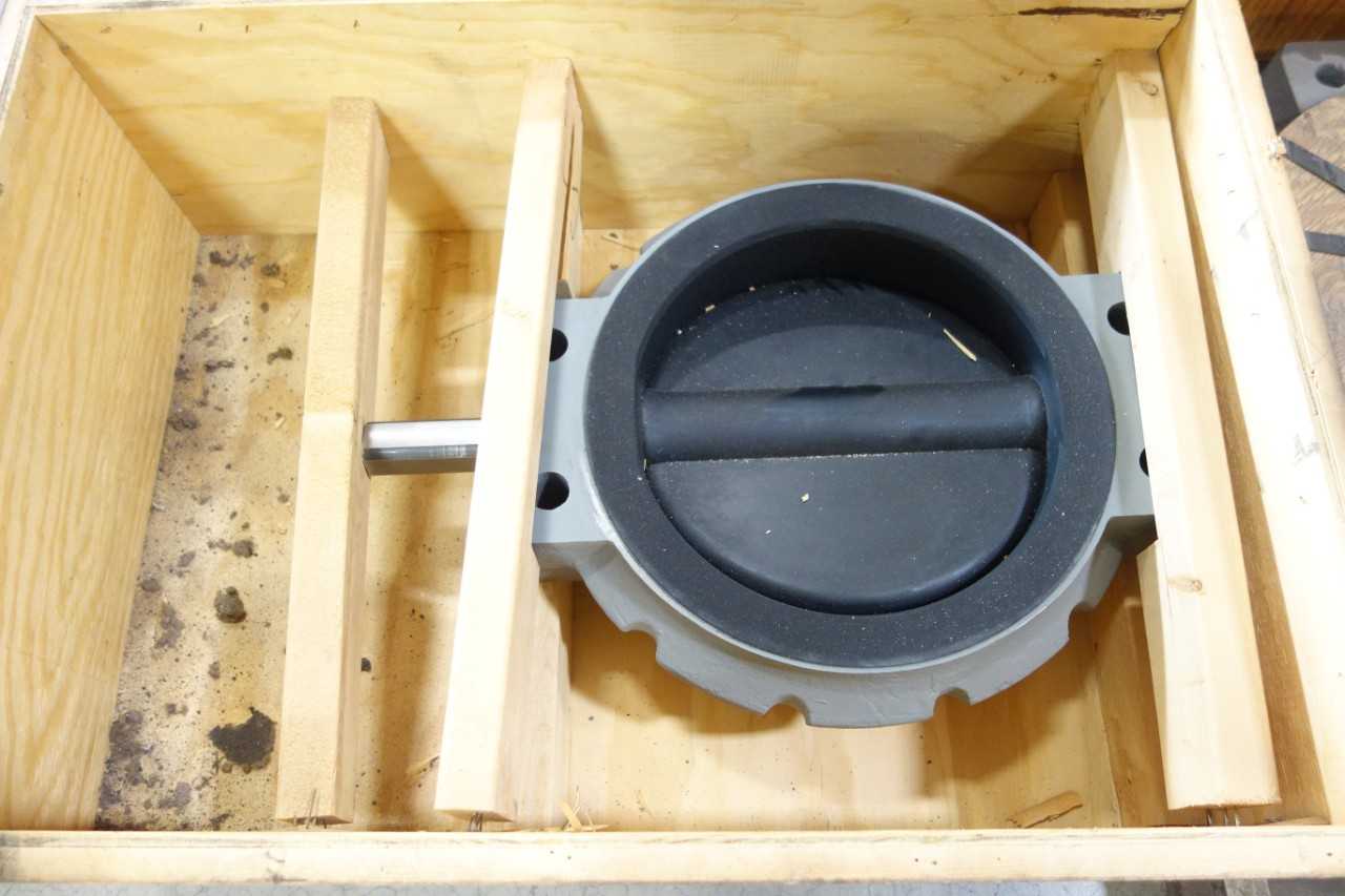 LOT OF 5 BUTTERFLY VALVES, 14" - BUTTERFLY VALVE