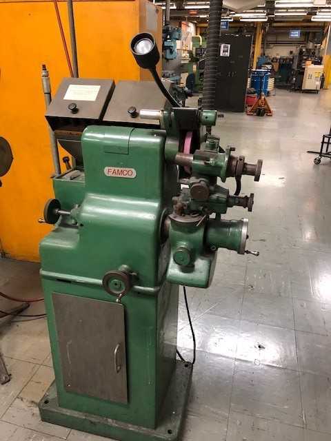 FAMCO Cutter Grinder - GRINDING MACHINES