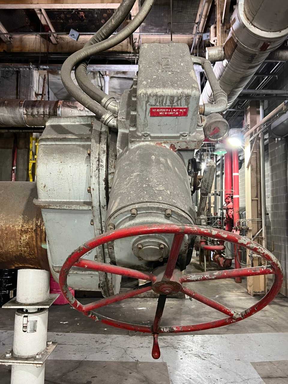 Limitorque SMB Size 5XT electric valve operator - VALVES