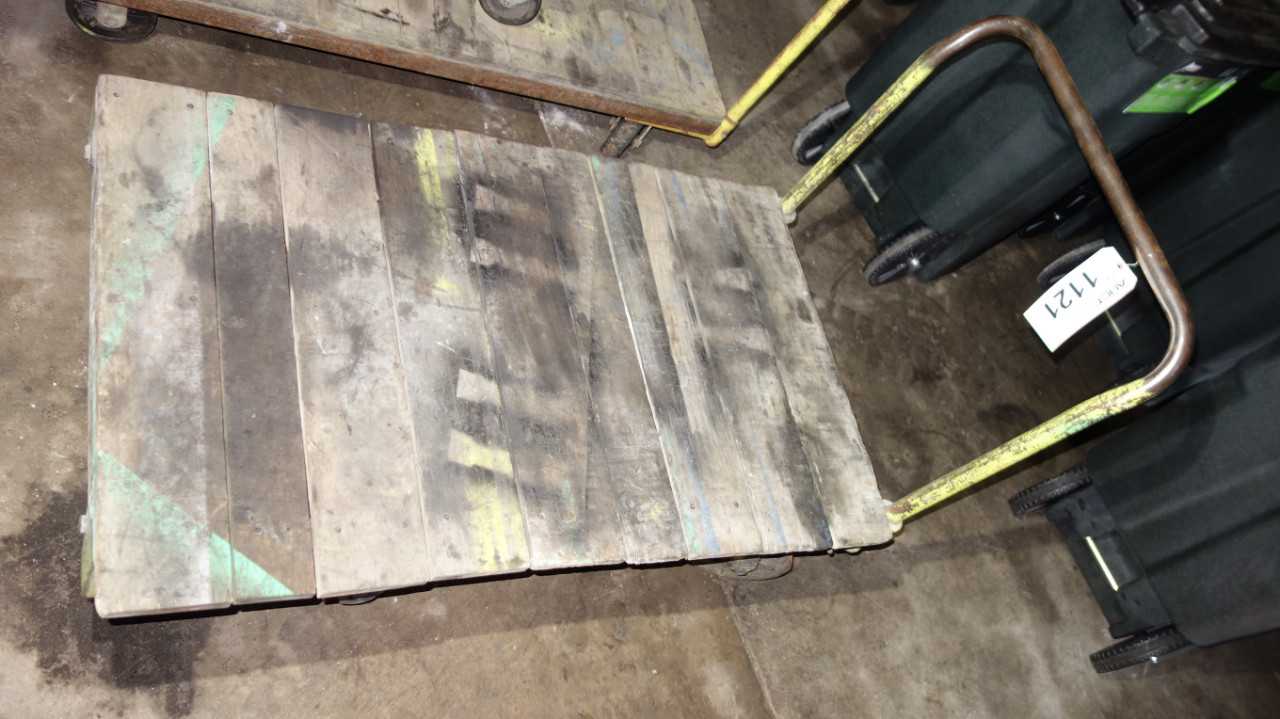 LOT OF 3 CARTS - ROLLING CARTS