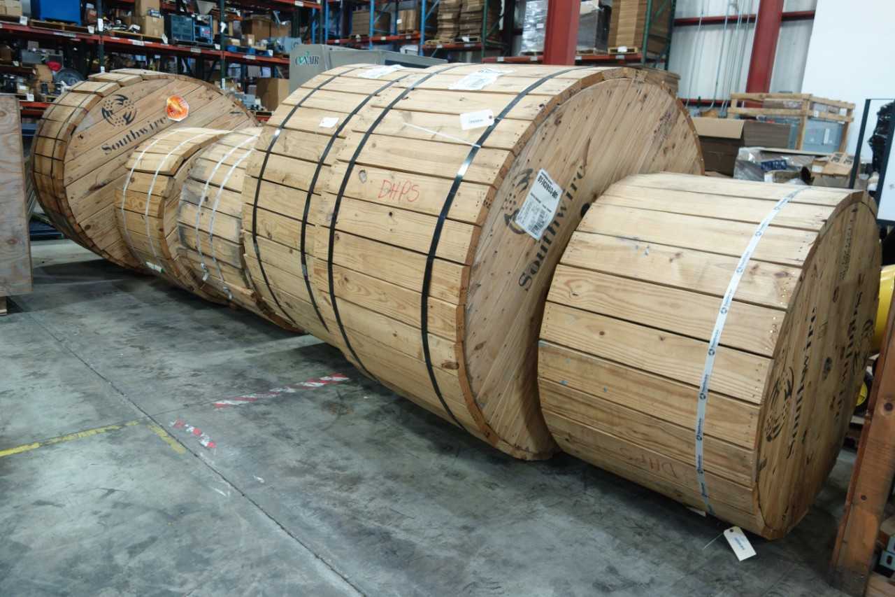 LOT OF 6 SPOOLS OF SOUTHWIRE BRAND INSULATED WIRE - ELECTRICAL COMPONENTS