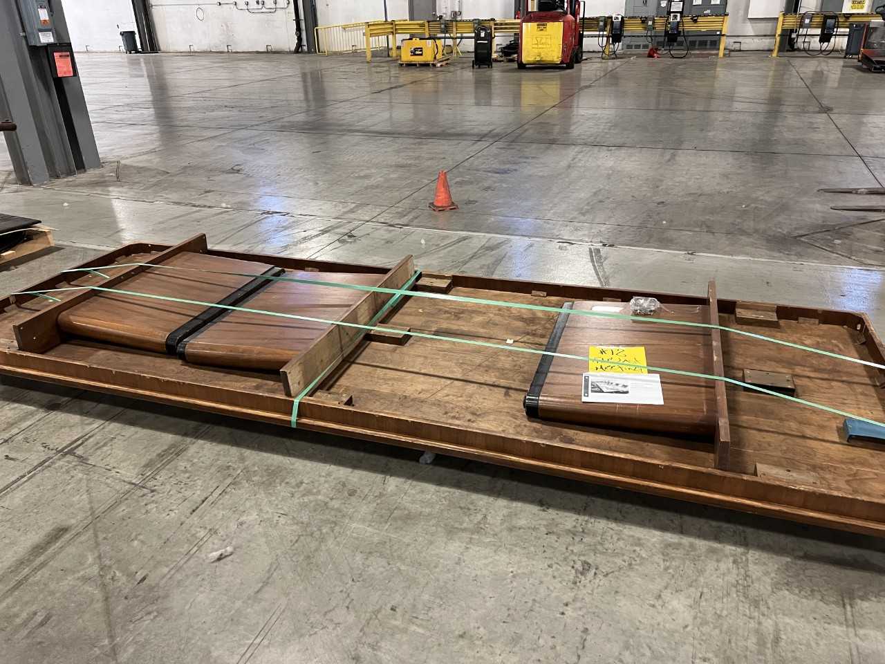 Lot of 26 pallets of office furniture - PLANT & FACILITY