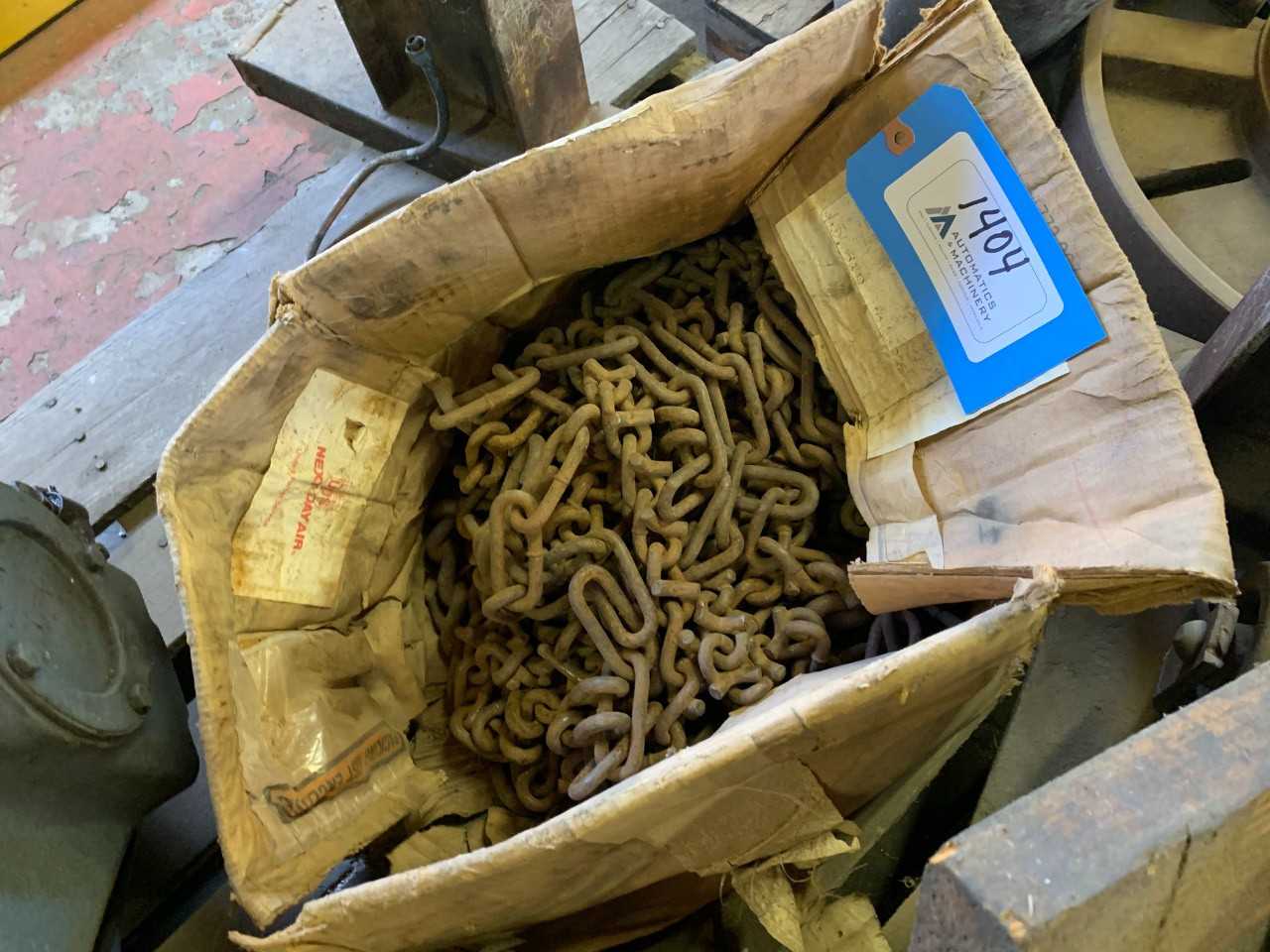 Box of Chain - INDUSTRIAL PARTS Box of Chain - INDUSTRIAL PARTS