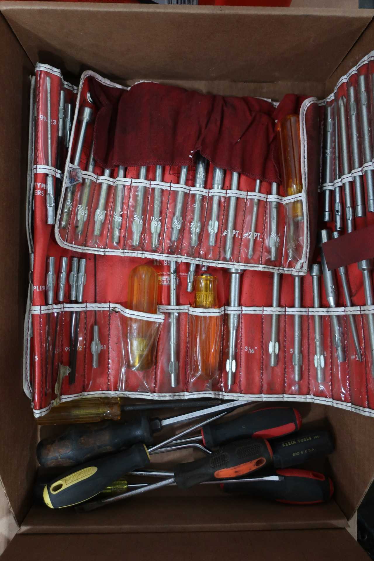 2 PALLETS OF ASSORTED TOOLS - HAND TOOLS