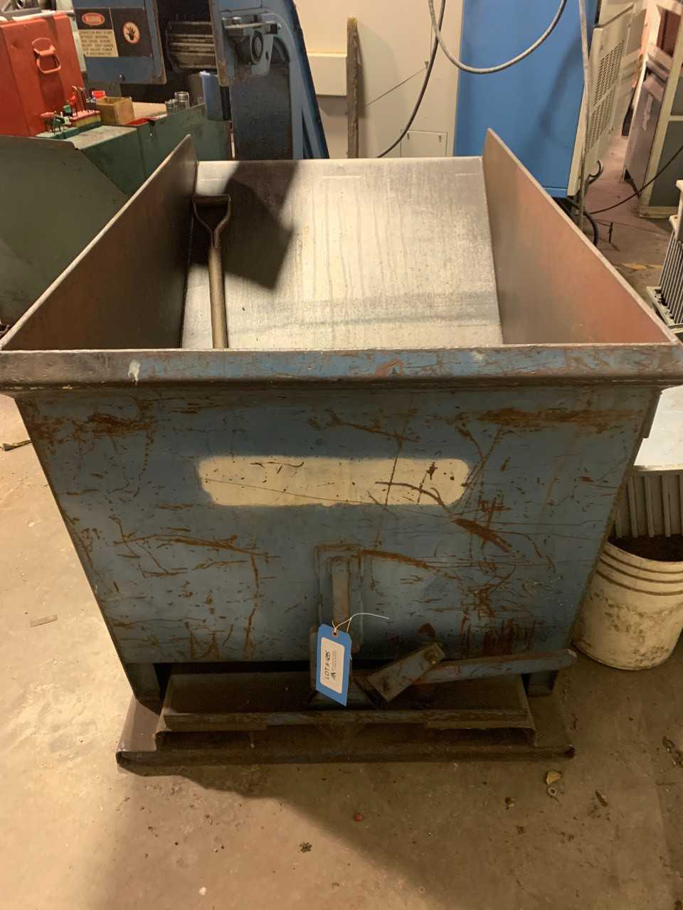Forklift Dump Bin - FORKLIFTS