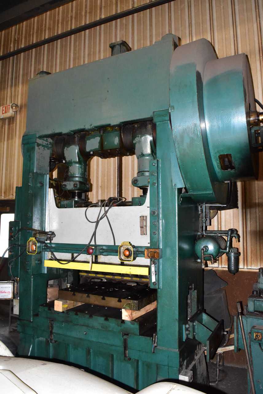 Mechanical Straght-Side Press 100-Ton (not under power) - PRESSES Mechanical Straght-Side Press 100-Ton (not under power) - PRESSES