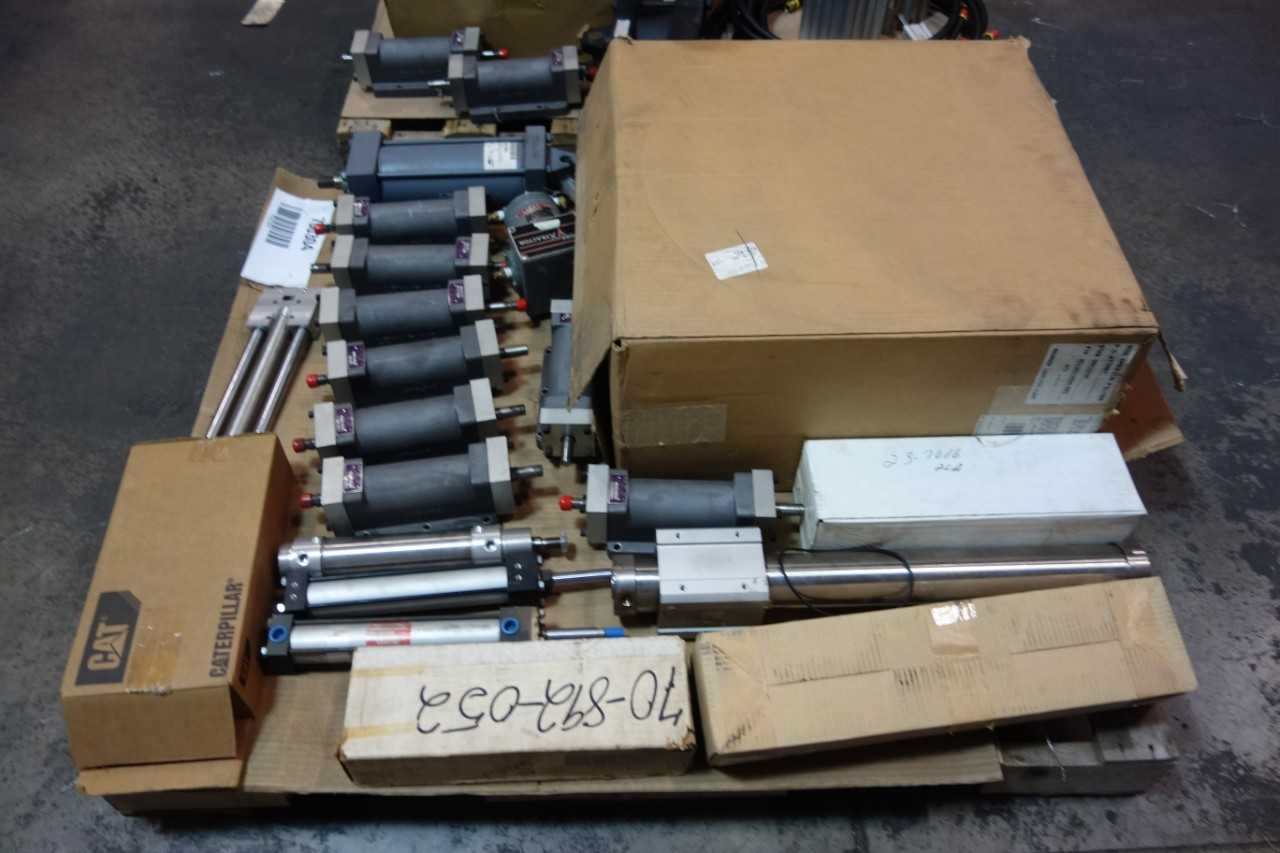 2 PALLETS OF ASSORTED PNEUMATIC VALVES, CYLINDERS, REGULATORS- MOORE, PARKER, CAT - VALVES