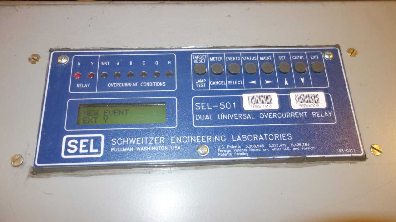 LOT OF 10 SEL SEL-501 DUAL UNIVERSAL OVERCURRENT RELAY CONTROL PANEL (DELAYED REMOVAL) - AUTOMATION & CONTROLS