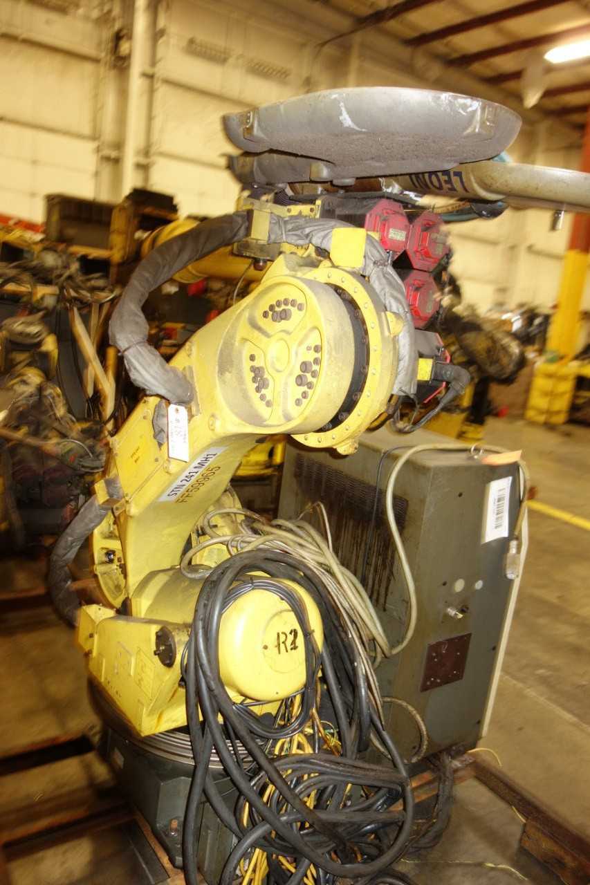 GE FANUC R-2000iA/165F ROBOT WITH R-J3iB CONTROLLER - INDUSTRIAL ROBOTS