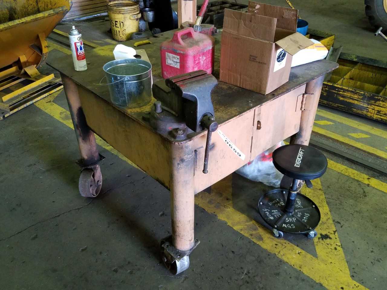 4' x 4' rolling work table with 6" vise - MATERIAL HANDLING