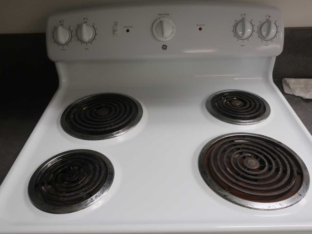 Free standing electric range, 30" - MACHINING ACCESSORIES & TOOLING