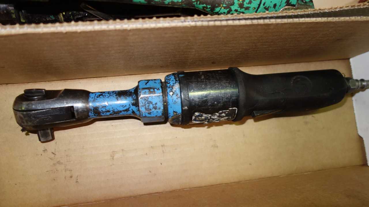 LOT OF 2 ASSORTED PNEUMATIC RATCHETS, INGERSOLL RAND, CHICAGO PNEUMATIC - PNEUMATIC POWER TOOL