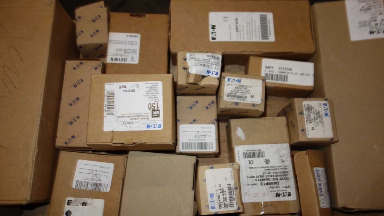 1 PALLET OF ASSORTED EATON ELECTRICAL, CONTACTOR, RELAYS - ELECTRICAL COMPONENTS