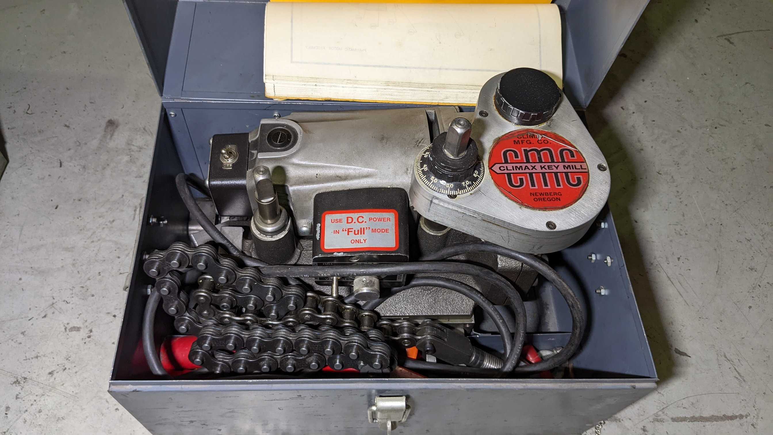 CLIMAX PORTABLE KEY MILL - MILLING MACHINES