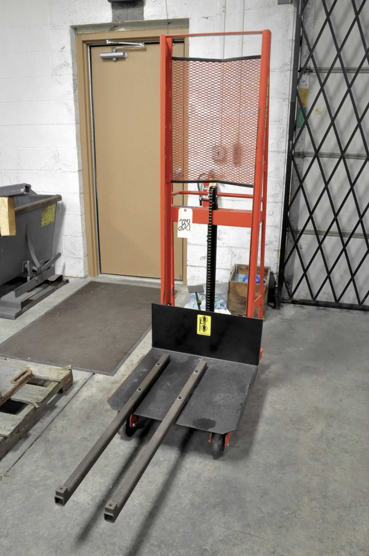 Wesco 1000-Lbs Capacity Foot Operated Hydraulic Lift Cart - ROLLING CARTS