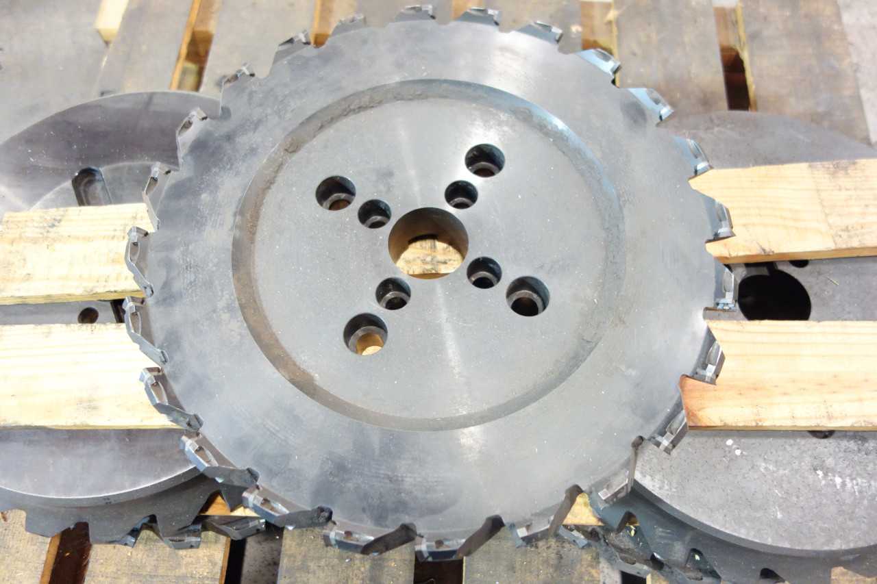 LOT OF 5 18.5IN SURFACE MILLS - ELECTRIC POWER TOOLS