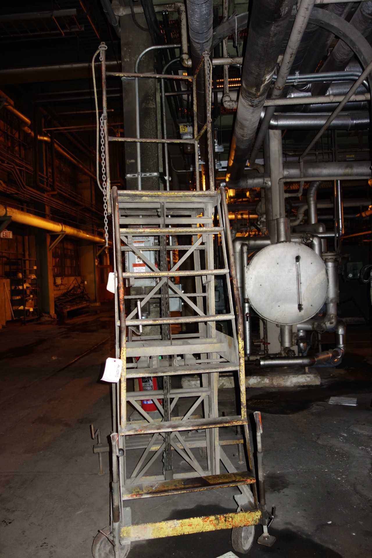 PORTABLE STEEL STAIRS - MISCELLANEOUS