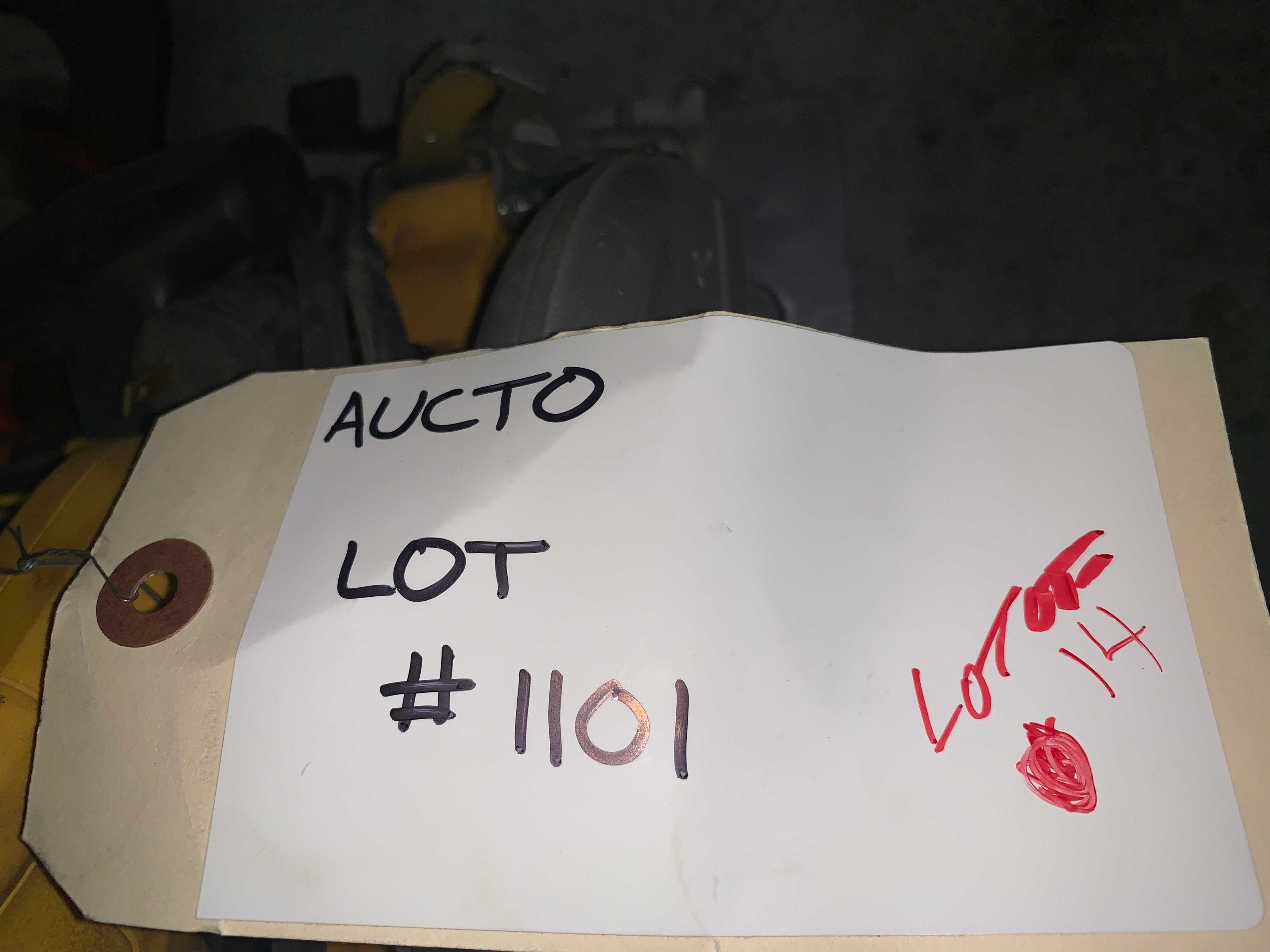 LOT OF POWER TOOLS - ELECTRIC POWER TOOLS