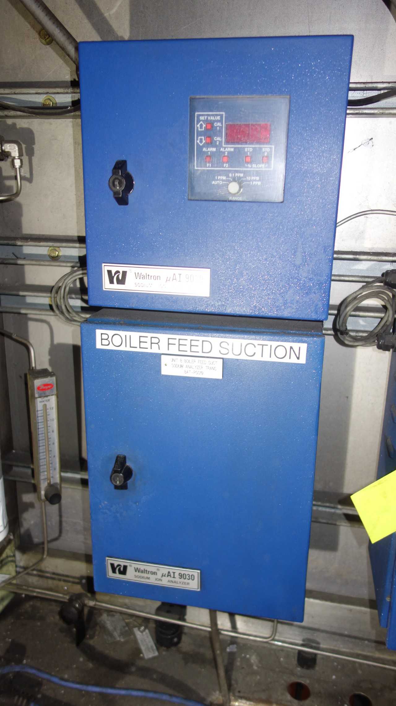 LOT OF 2 WALTRON AI 9030 SODIUM ION ANALYZER - ANALYZER